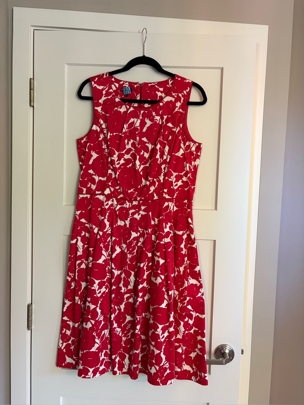 Talbots Red and White Sleeveless Floral Midi Dress w/Pockets Size 12